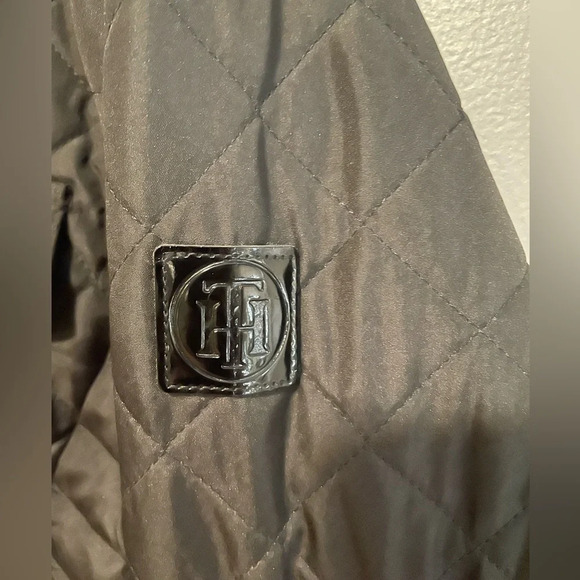 NWT Tommy Hilfiger Women’s Black Quilted Jacket size L - Picture 6 of 10